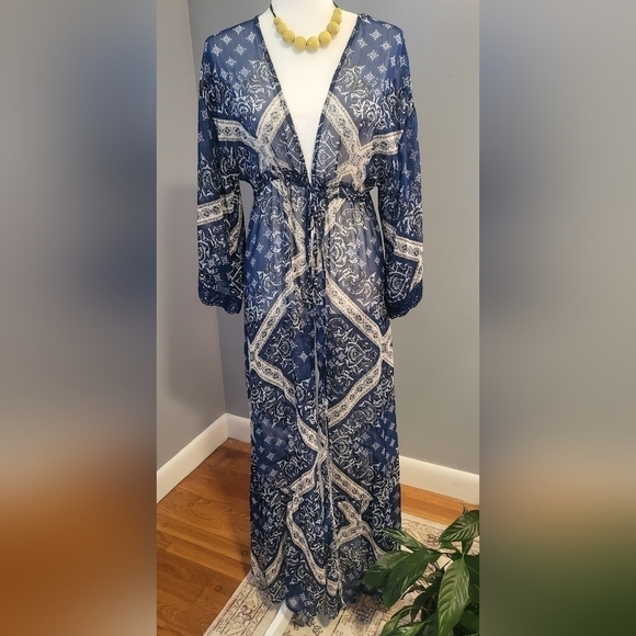 Xhilaration Long Sleeve Tie Front Semi-Sheer Long Cover Up Kimono - Size XS - Picture 1 of 10
